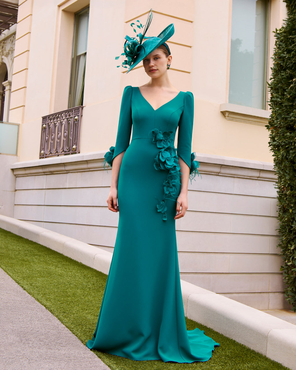 Couture Club 1Gl4