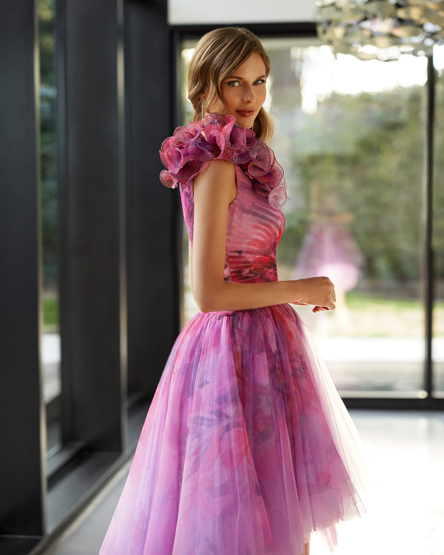 Rosa Clara Red And Pink Cocktail Dress Radiate Elegance: Women's Red Cocktail Dresses By Rosa Clara Rosa Clara Red And Pink Cocktail Dress Radiate Elegance: Women's Red Cocktail Dresses By Rosa Clara