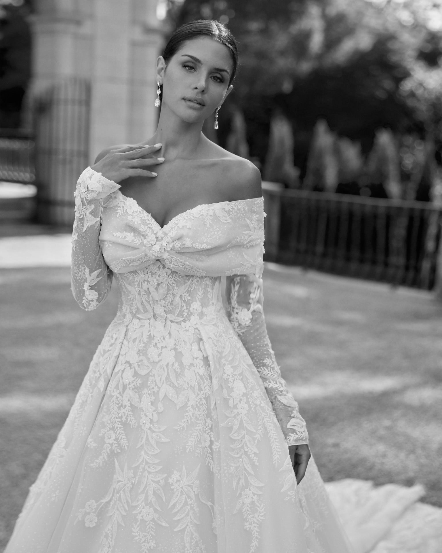 saudi princess wedding dress Mermaid Wedding Dresses Saudi Arabia Sweethear Pearl Bridal Dress White Princess