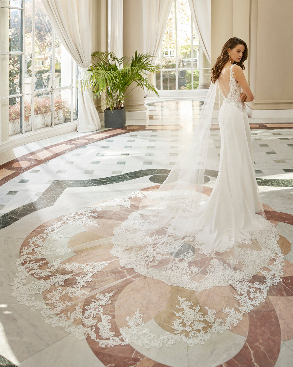 روسا كلارا اير برشلونة 7C920