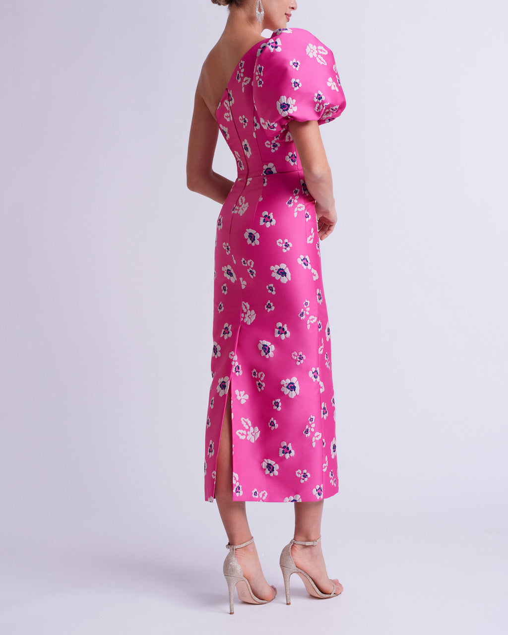 روسا كلارا اير برشلونة 7U187