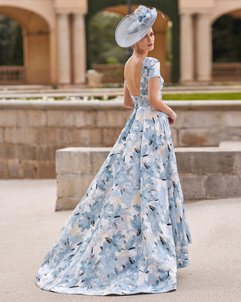 Couture Club-8G1F8